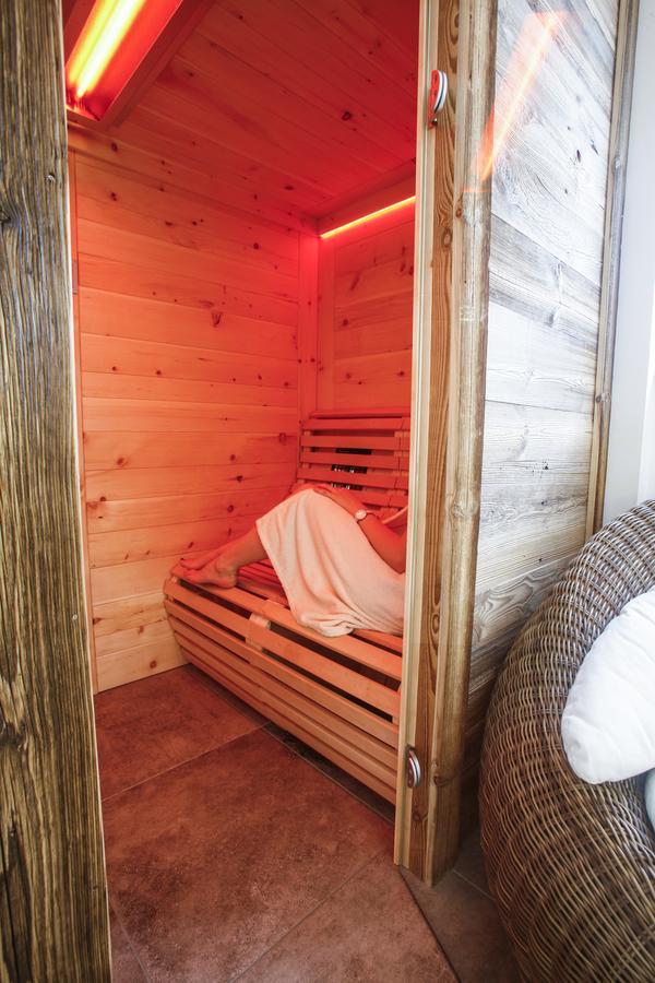 Hotel Garni & Wellness Anderle Vignola  Exterior foto