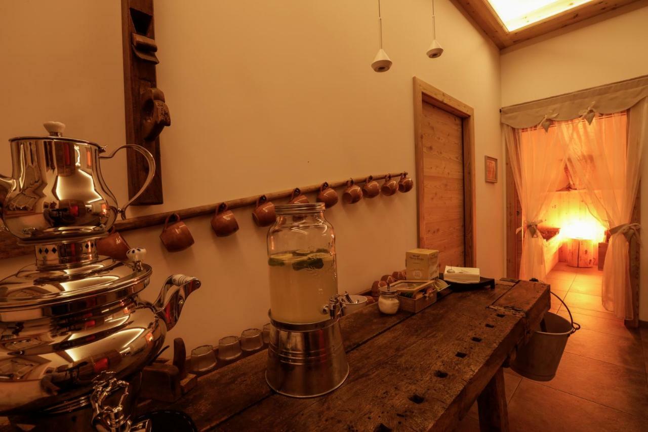 Hotel Garni & Wellness Anderle Vignola  Exterior foto