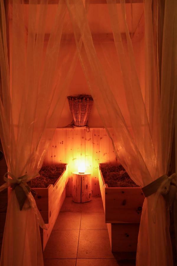 Hotel Garni & Wellness Anderle Vignola  Exterior foto