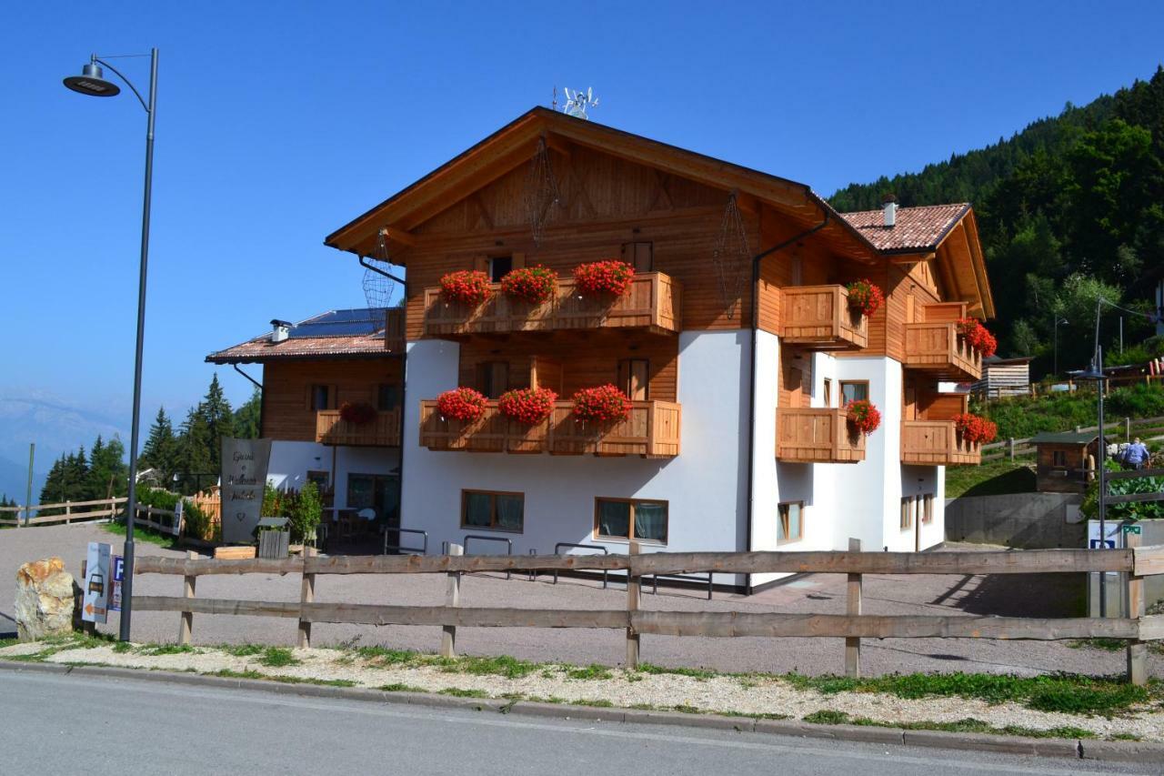 Hotel Garni & Wellness Anderle Vignola  Exterior foto